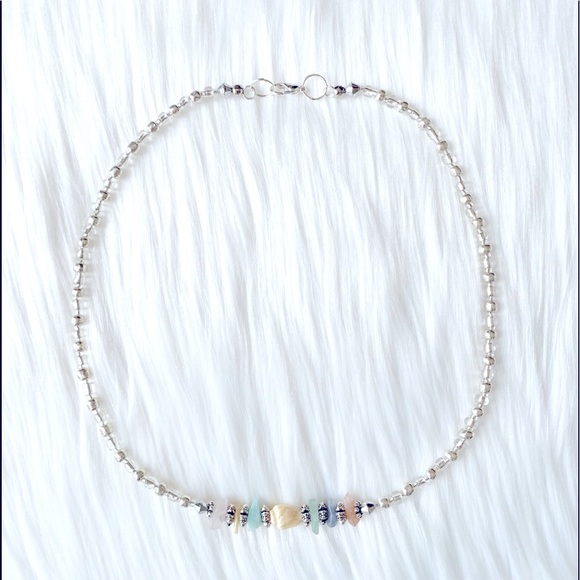 Hawaiian Momi Shell And Glass Uneven Bead Necklace Bracelet And Earrings Set - Picture 4 of 7